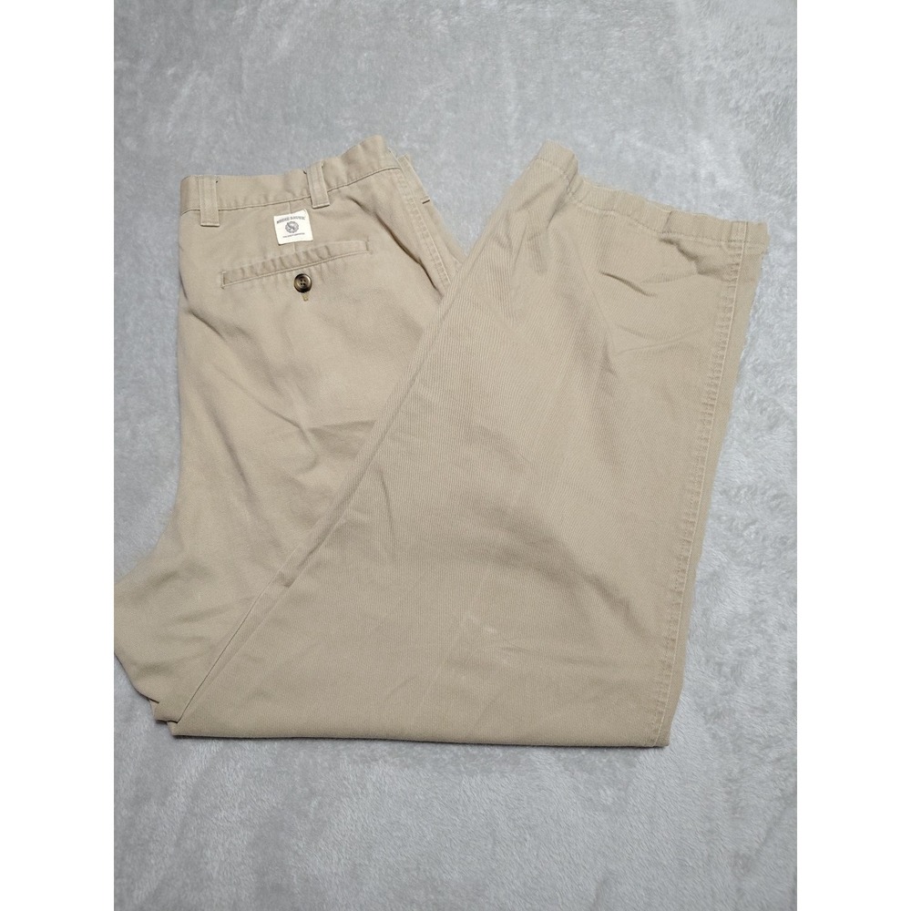 Eddie Bauer Khakis Pants Men 36/29 Beige Pleated Cotton Relaxed Fit Classic